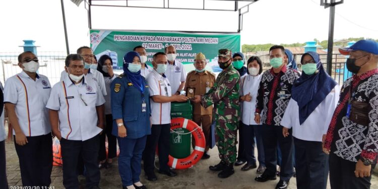 Poltek AMI Medan Gelar Sosialisasi Pengabdian kepada Nelayan Pangkalan Susu