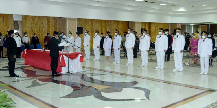 Tetap Lakukan Pelantikan Dalam Suasana Duka, Para Kepala Daerah Sebut Gubernur Edy Sosok Negarawan yang Patut Diteladani