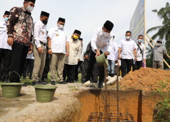 Resmikan Pembangunan Gedung Sekolah YAIC, Ijeck Harapkan Ikut Bantu Cegah  Peredaran Narkoba di Sumut