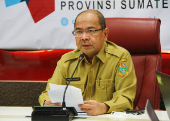 Buka Webinar Penyusunan Strakom Pemda, Irman Oemar Tekankan Pentingnya Komunikasi  Percepatan Penanganan Covid-19 di Sumut