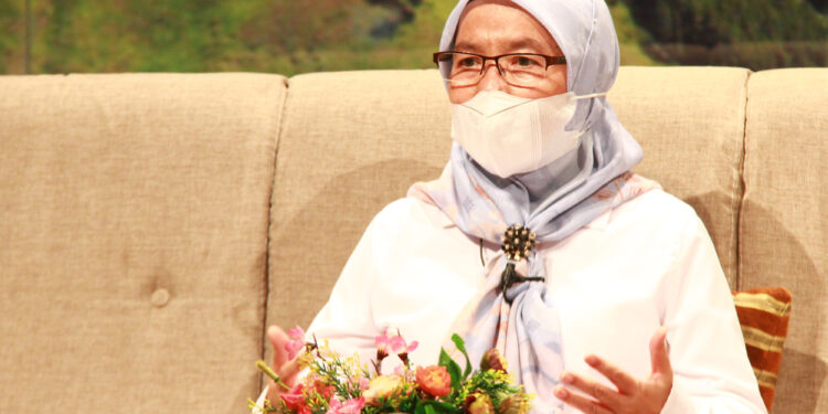 Peringatan Harkitnas di Masa Pandemi Covid-19 Sabrina : Dengan Gotong Royong Kita Dapat Bangkit Bersama