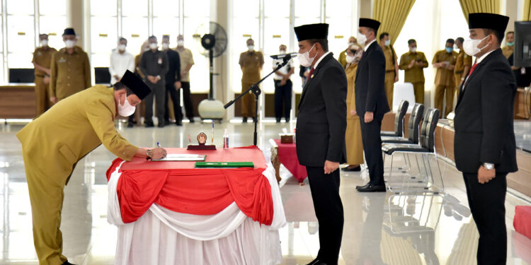 Delapan Pejabat Pemprov Sumut Dilantik, Siap Berikan yang Terbaik
